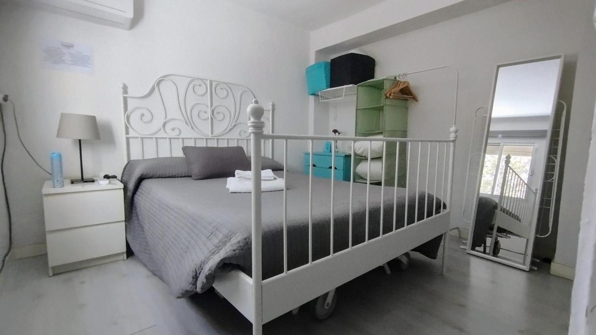 Apartamento 1 Dormitorio Y Salon Con Sofa Cama Bien Comunicado Con El Centro Sevilla Exteriér fotografie